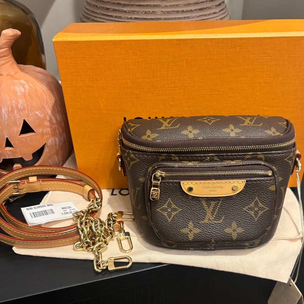 Authentic Louis Vuitton Mini Bumbag Fanny in Monogram Bag M82335 Box and Dustbag